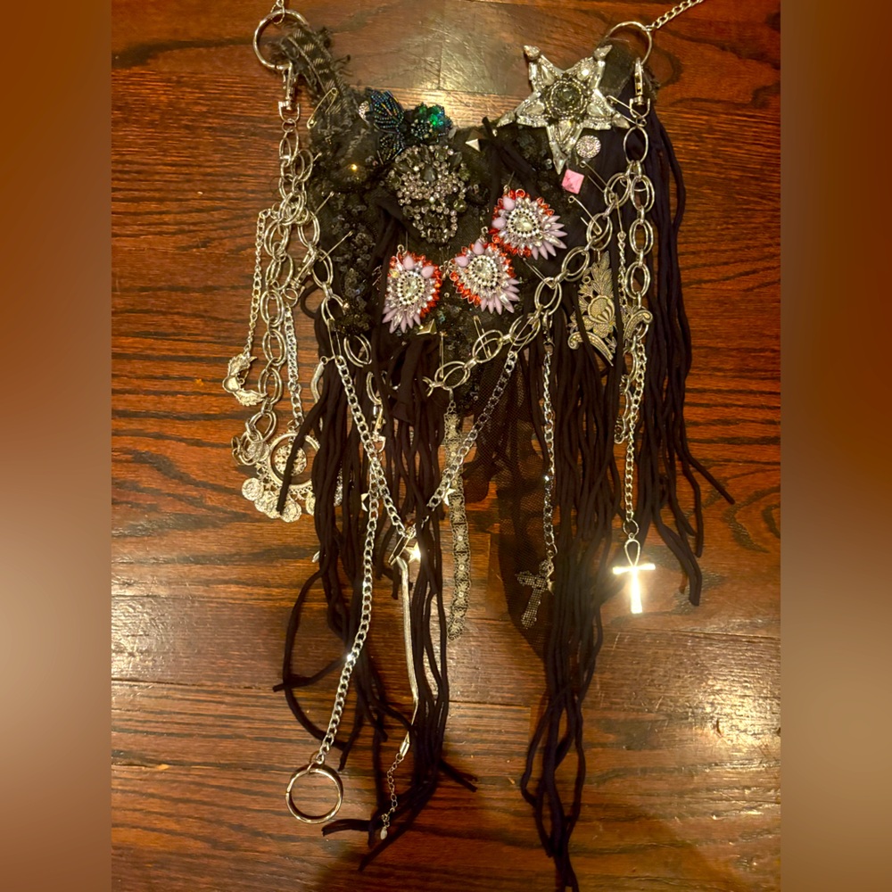 Unique Versatile Instant Style Accessory - image 1